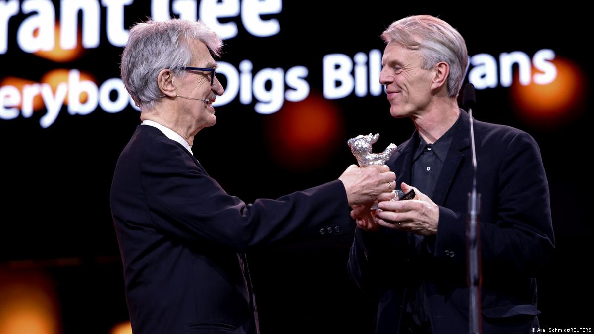 3782DA86 8935 42D6 AC62 F075E570D9EB